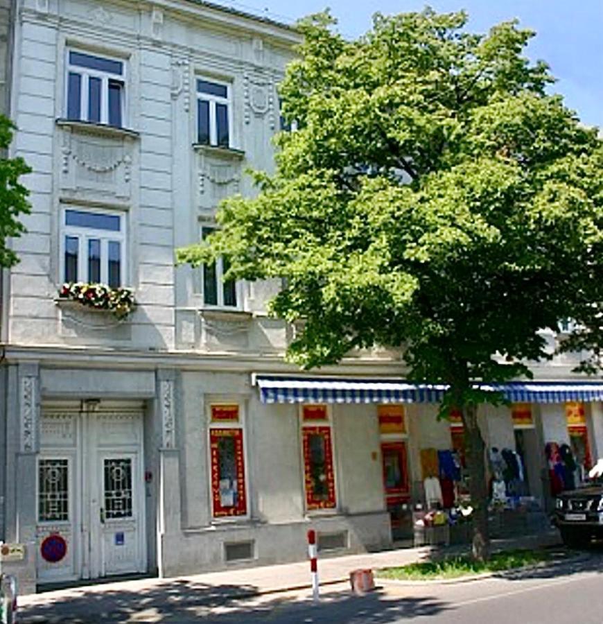 Suite Apartment Jedlesee Виена Екстериор снимка
